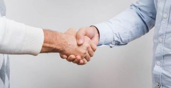 השקעה חכמה בקרקע בישראל: כך תזהו קרקע להשקעה עם פוטנציאל עלייה