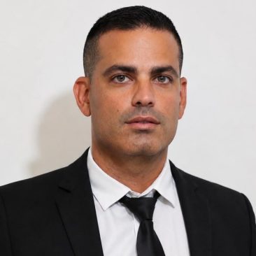 עו"ד ירון שומרון