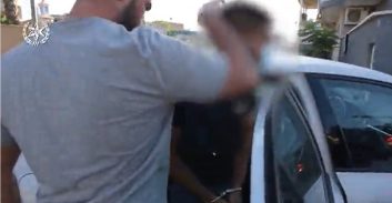 צעיר מהגליל נעצר בחשד לזריקת רימון על בית בשכונת דניה בחיפה