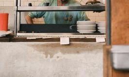 זיכוי לבעל מסעדה מבאקה אל-גרביה שהואשם בהעסקת שב"ח בזמן מלחמה