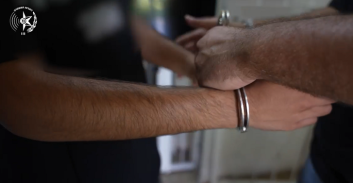 שני צעירים מחיפה ומהקריות חשודים בהתחזות ועוקץ קשישה בת 92